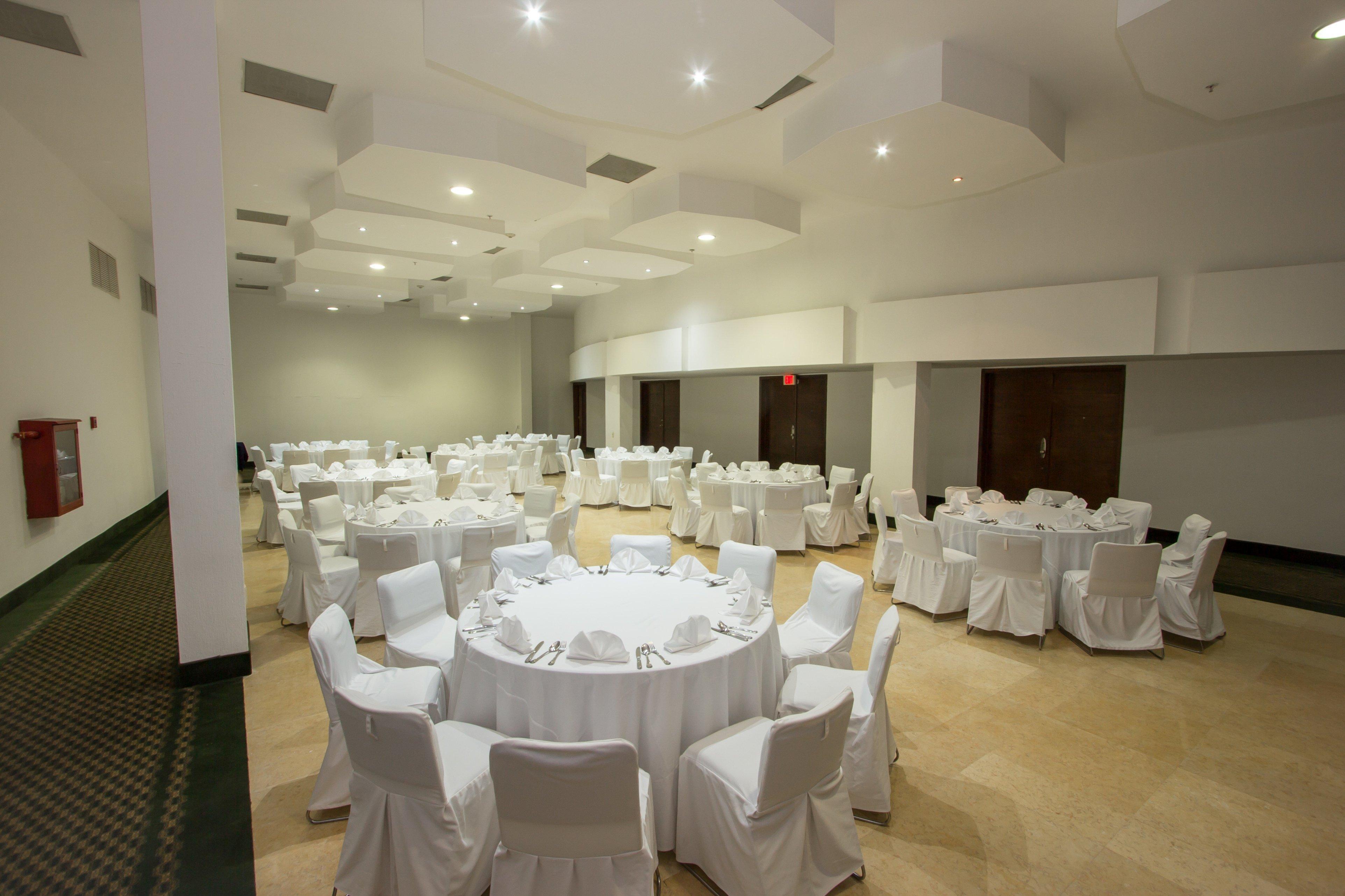 Holiday Inn Express Nuevo Laredo By Ihg Ngoại thất bức ảnh